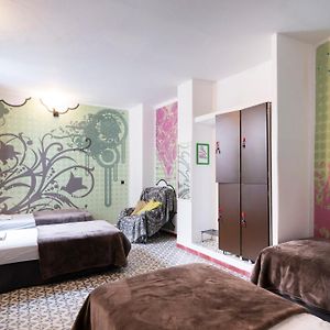 Gemenschappelijk Kamer Alleen voor Vrouwen