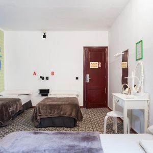 Gemenschappelijk Kamer Alleen voor Vrouwen